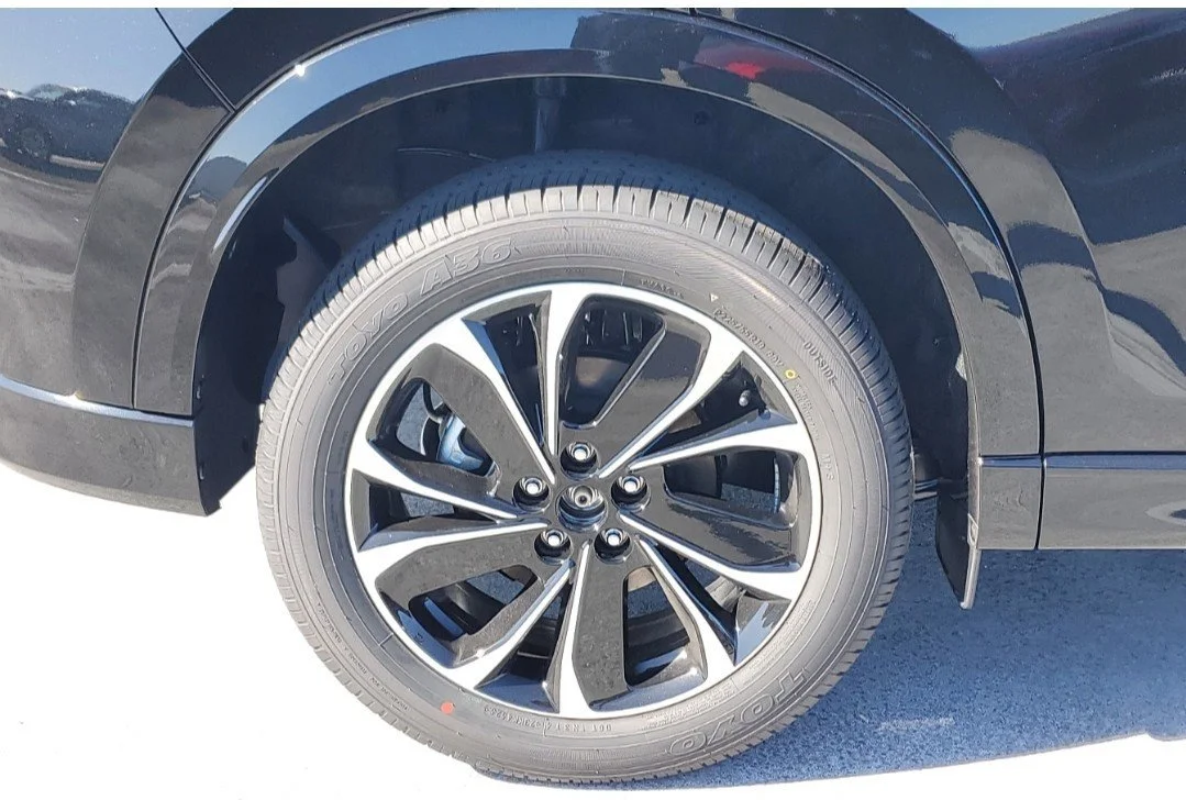 New 2026 Jet Black Mica Mazda 2.5 S Preferred AWD image 5