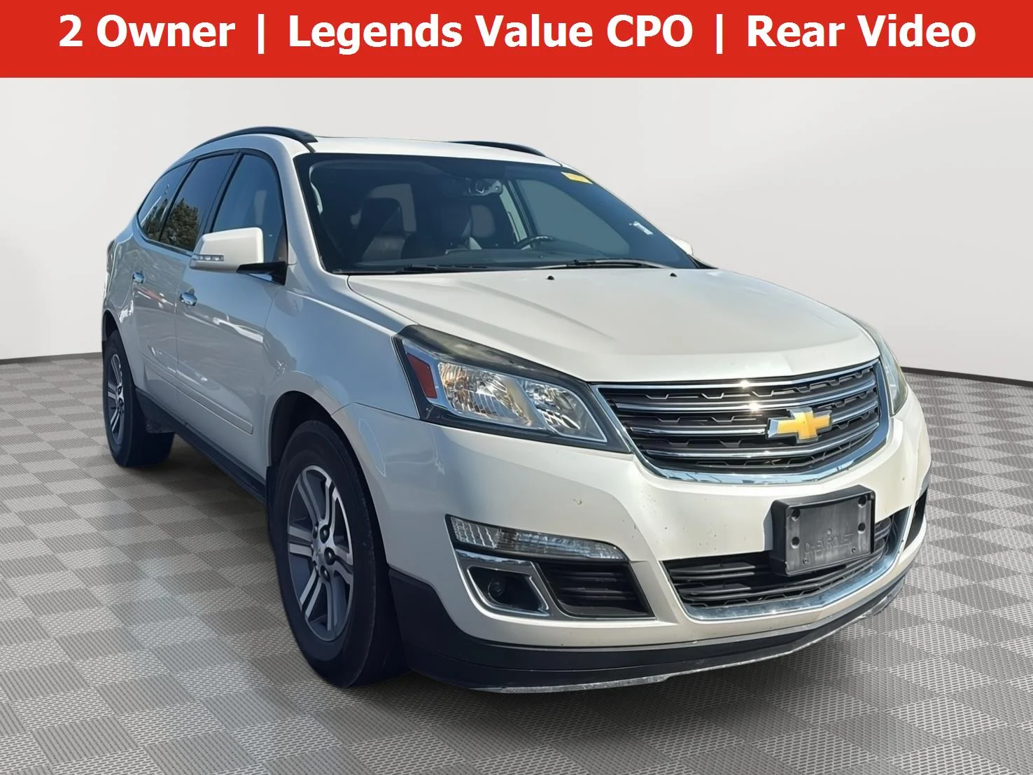 Used 2015 White Diamond Tricoat Chevrolet LT image 1