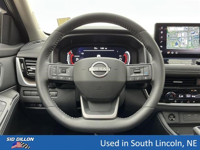 Used 2026 Deep Ocean Blue Pearl Nissan Platinum image 22