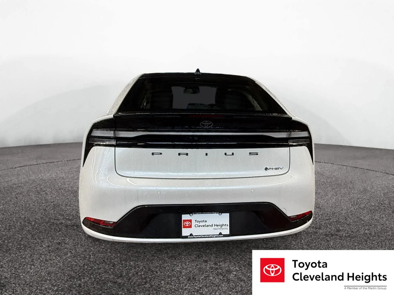 New 2026 Wind Chill Pearl Toyota XSE Premium image 4