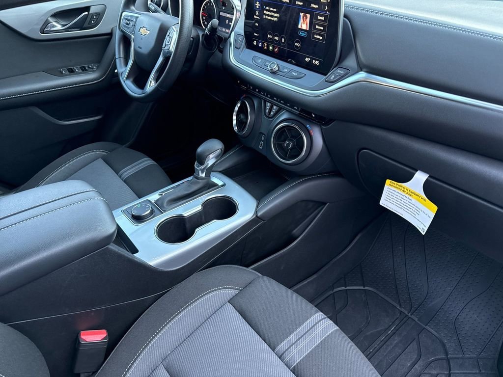 2025 Chevrolet Blazer 2LT - Photo 15