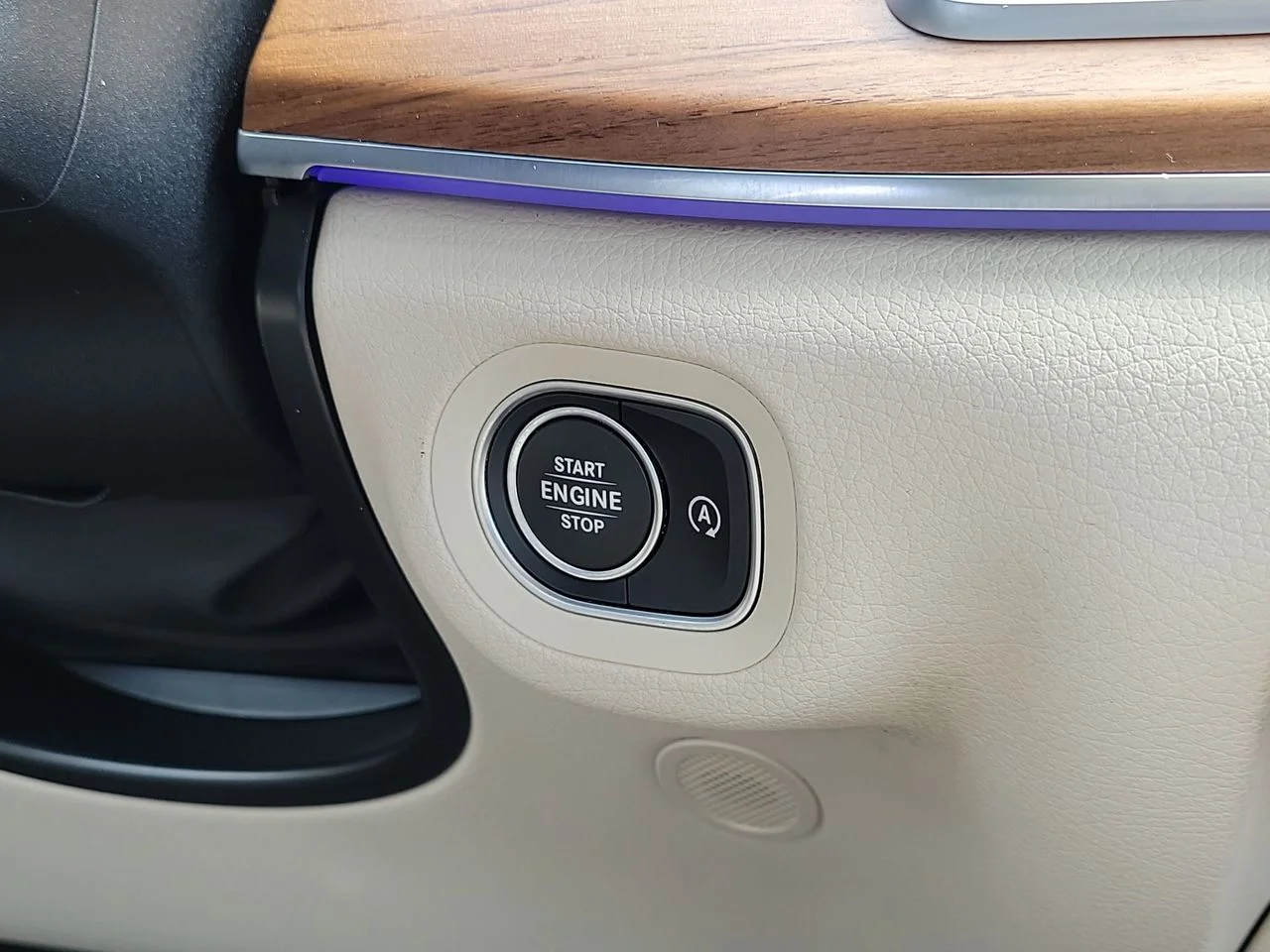 Certified Used 2022  Mercedes-Benz GLE 350 image 18