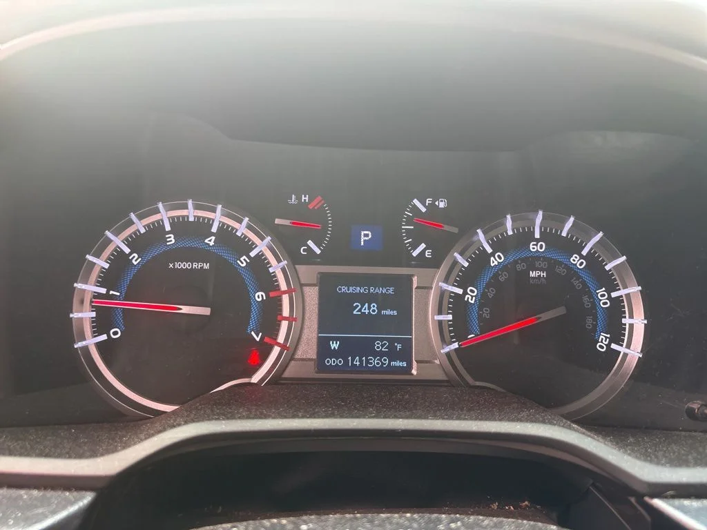 Used 2019 White Toyota SR5 Premium image 20