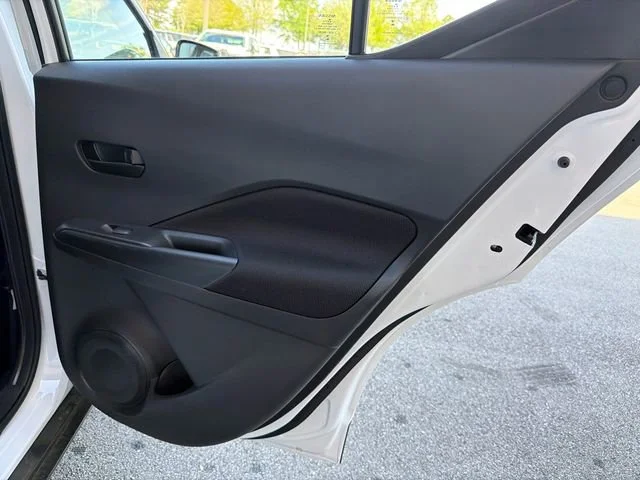 Used 2025 White Nissan S image 16