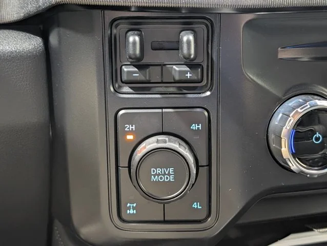 New 2026 Carbonized Gray Metallic Ford F-250® Platinum® image 46