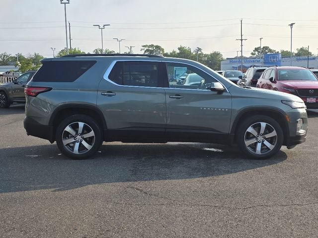 Used 2023 Silver Sage Metallic Chevrolet LT Leather image 18