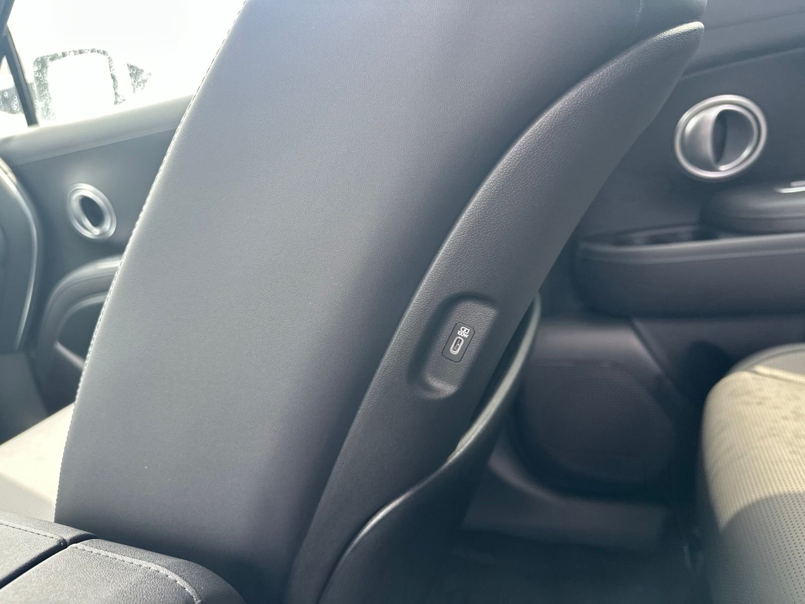 New 2026 Black Hyundai SEL Premium AWD image 18