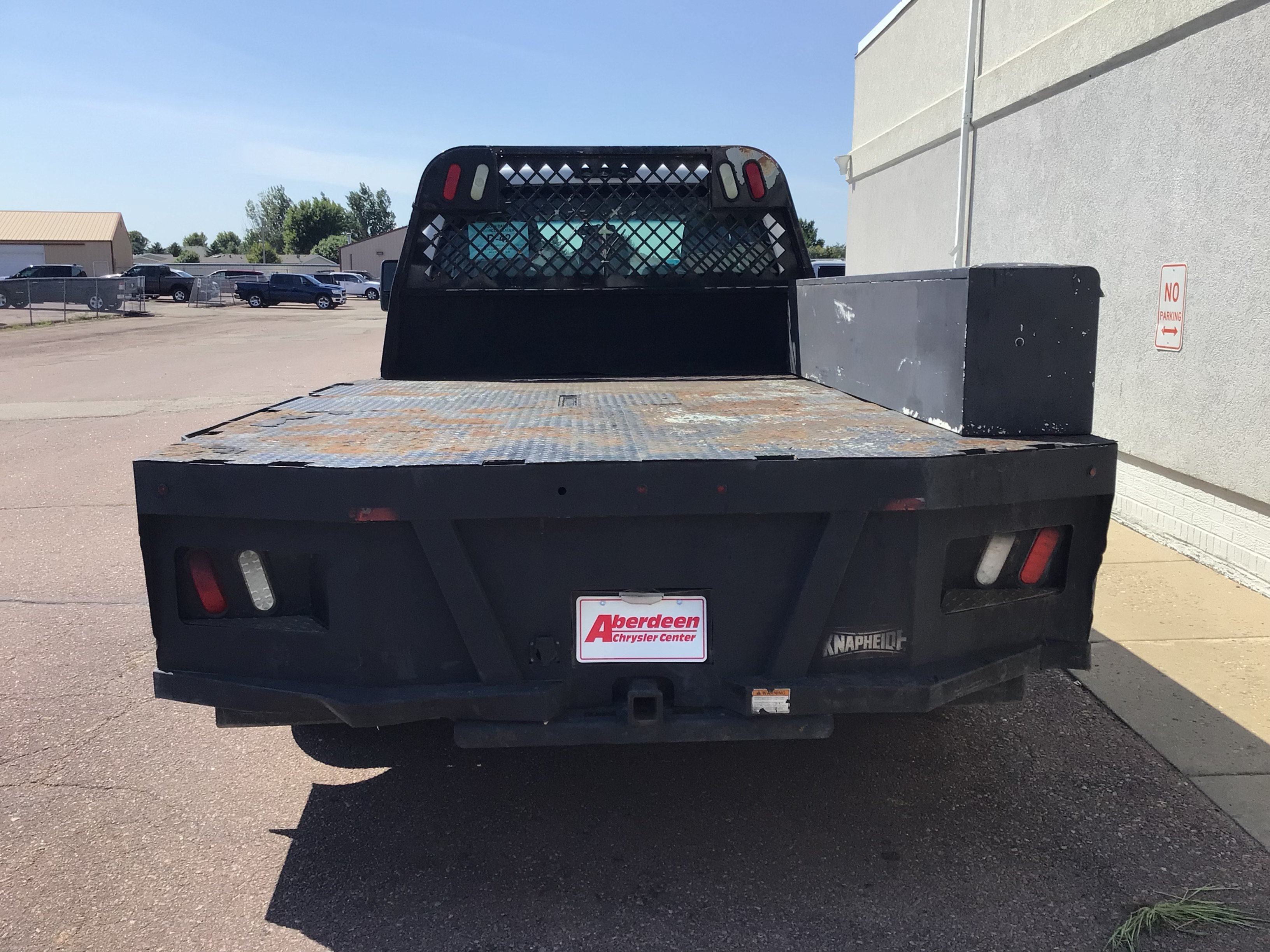 Used 2012 White Ford XL image 6