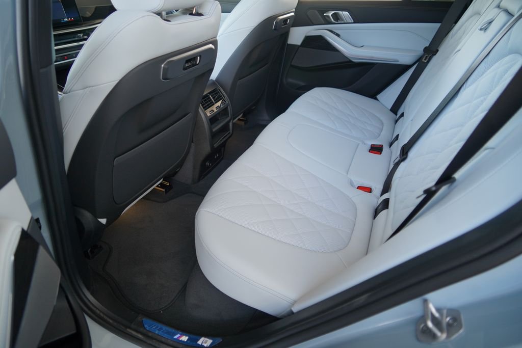 New 2026 Brooklyn Grey Metallic BMW xDrive40i image 19