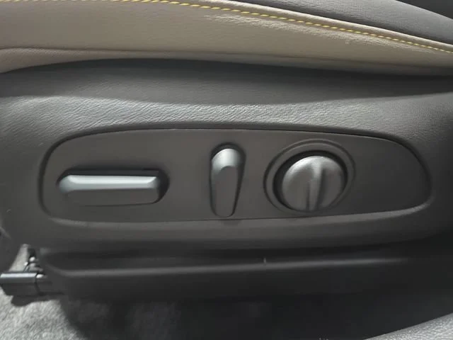2026 Chevrolet Trax Activ - Photo 28