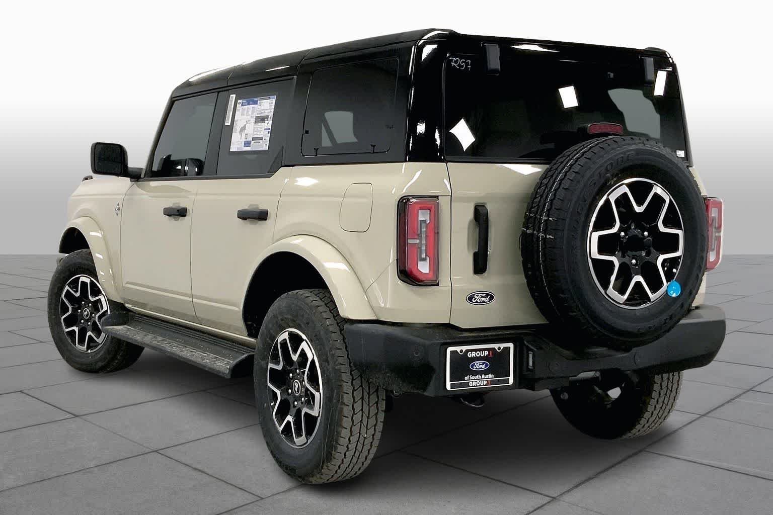 New 2026 Desert Sand Ford Outer Banks® image 11