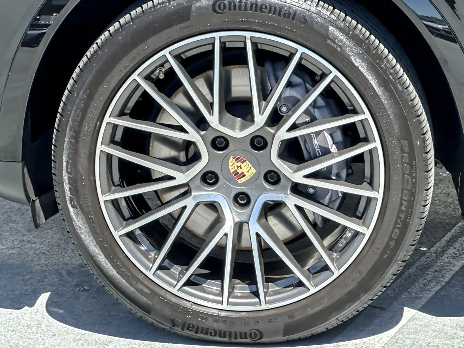 Used 2023 Black Porsche  image 26