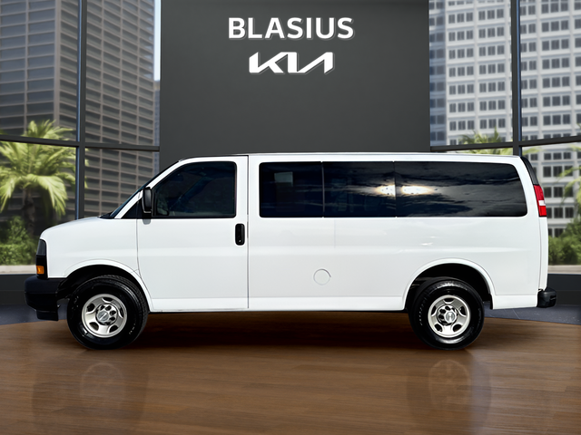 Used 2019 Chevrolet Express Passenger LS with VIN 1GAWGEFG4K1351605 for sale in Waterbury, CT