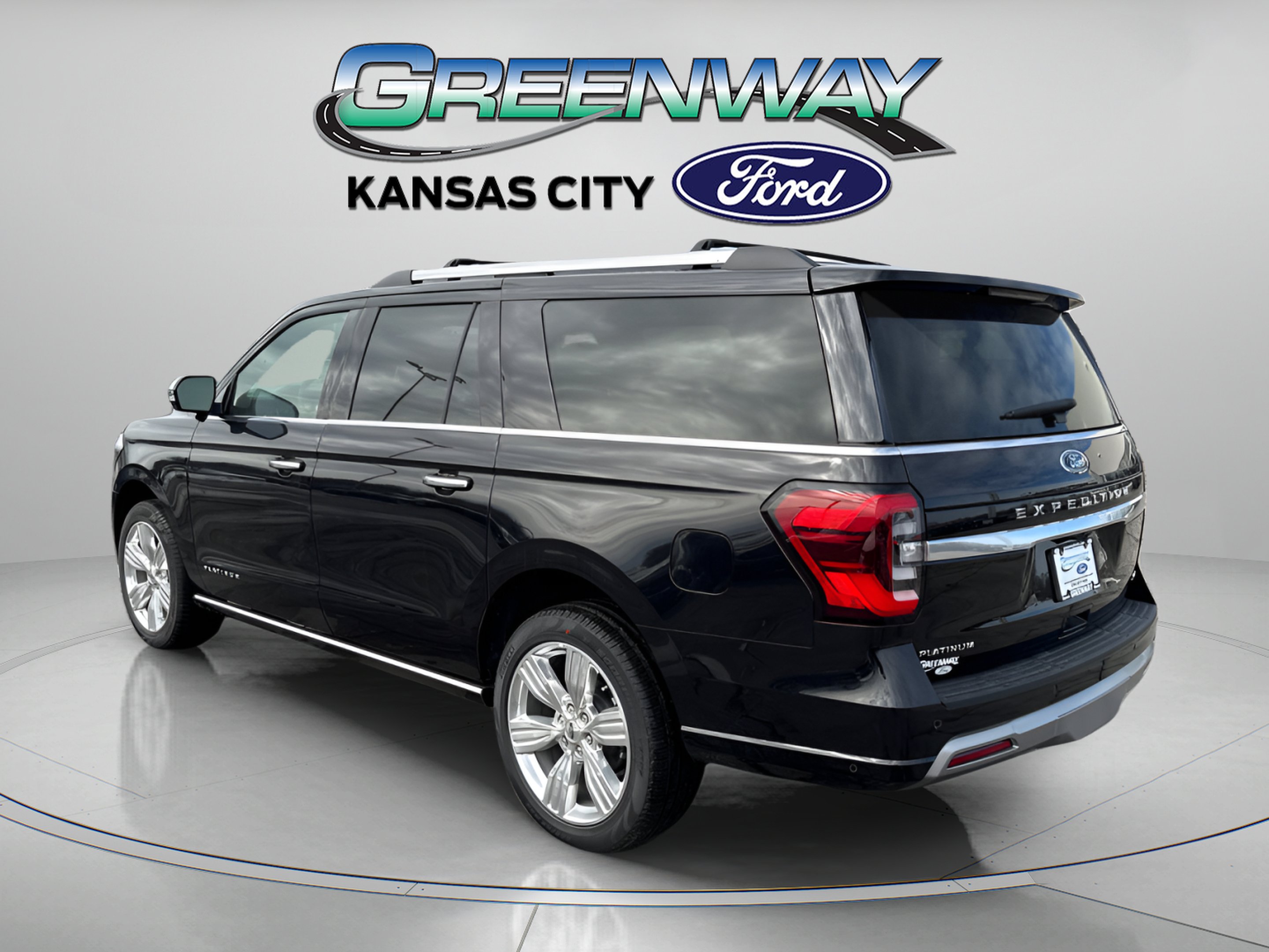New 2024 Agate Black Metallic Ford Platinum image 5