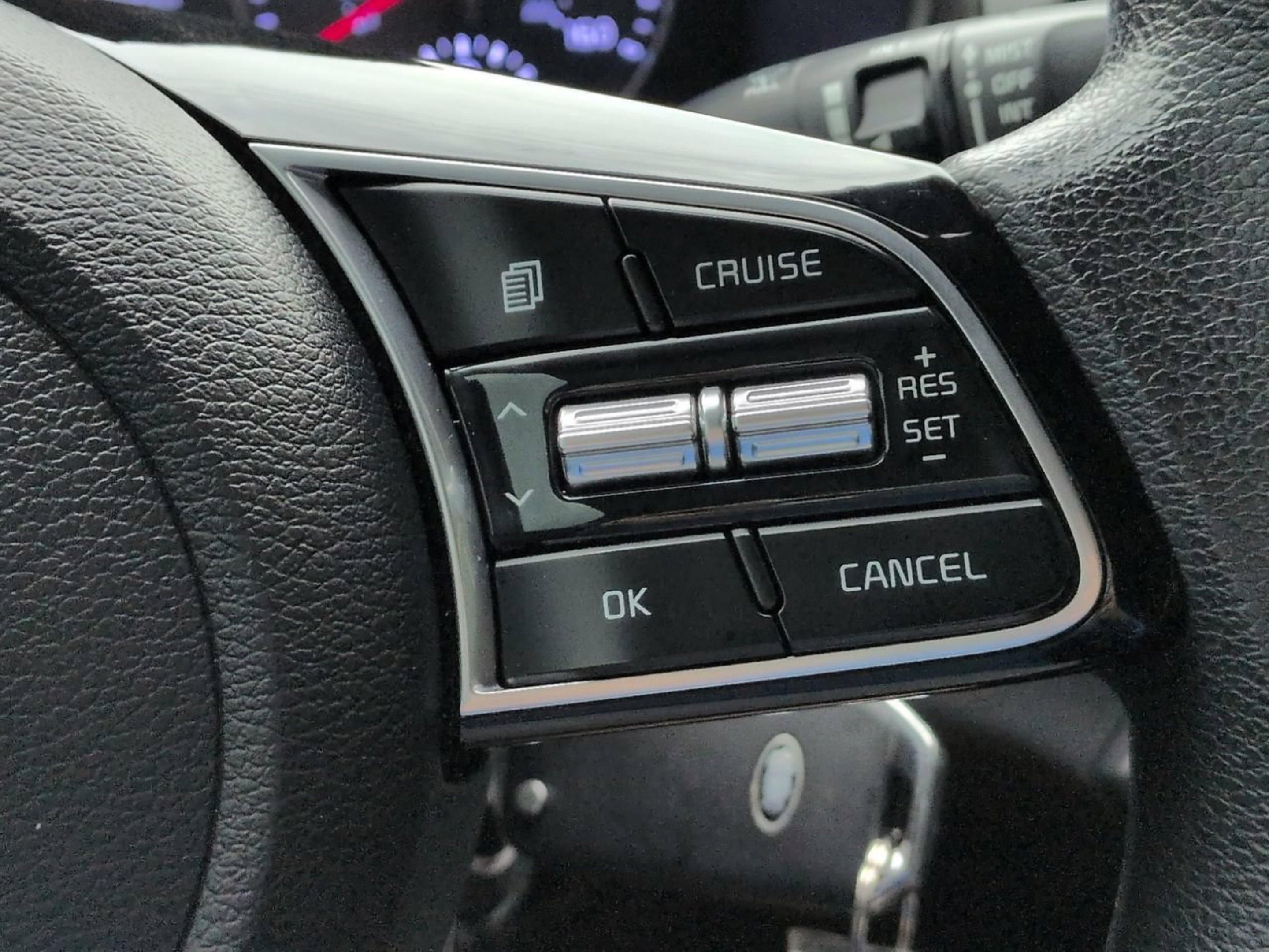 Certified Used 2021 Deep Sea Blue Kia LXS image 21
