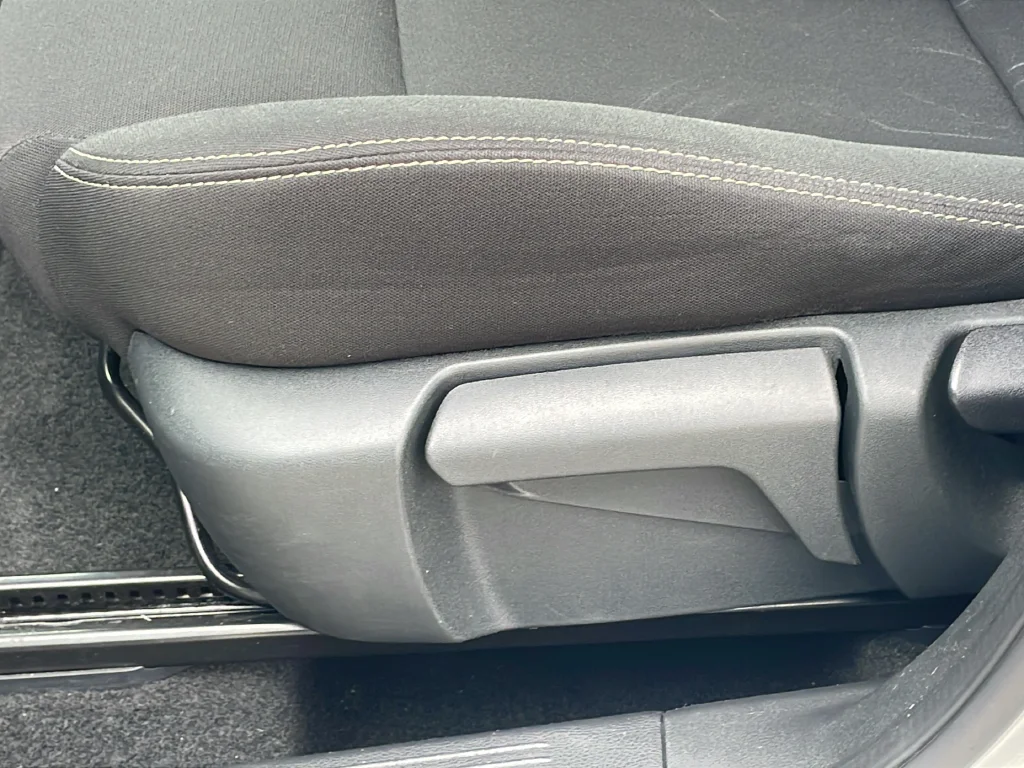 Used 2024 Silver Nissan S image 18