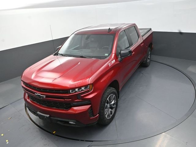 Used 2021 Red Chevrolet RST image 14