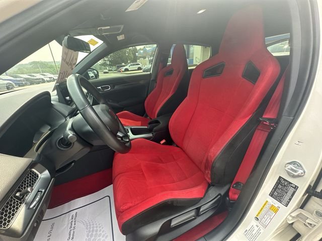 Used 2024  Honda  image 15