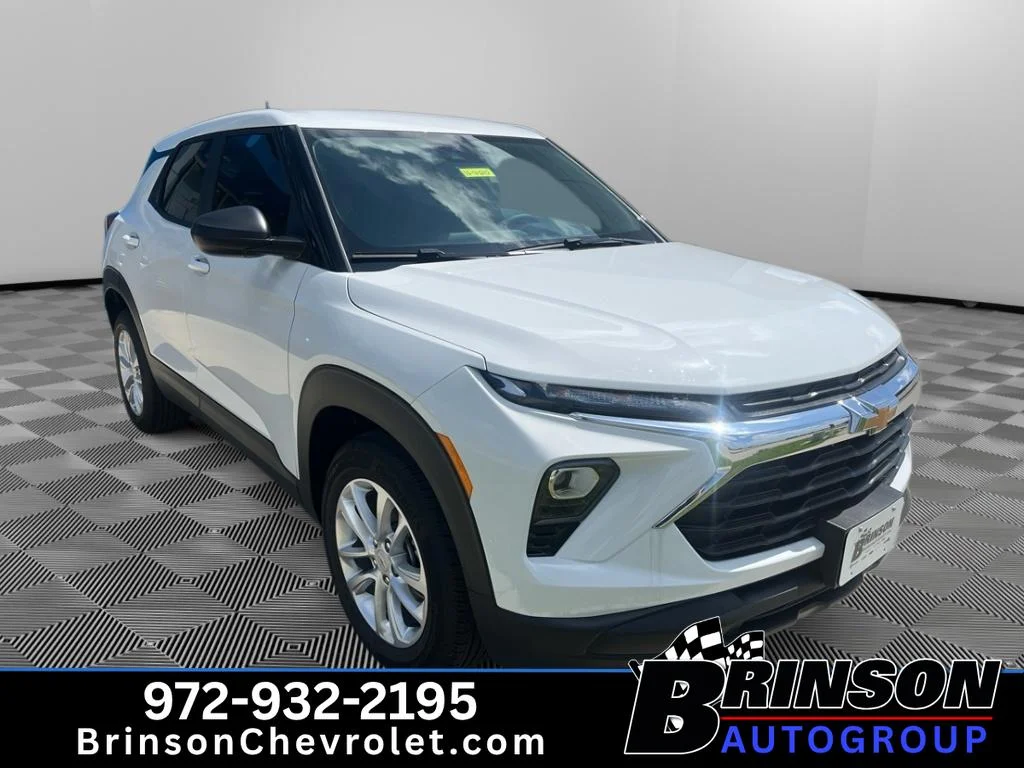 New 2026 Summit White Chevrolet LS image 3