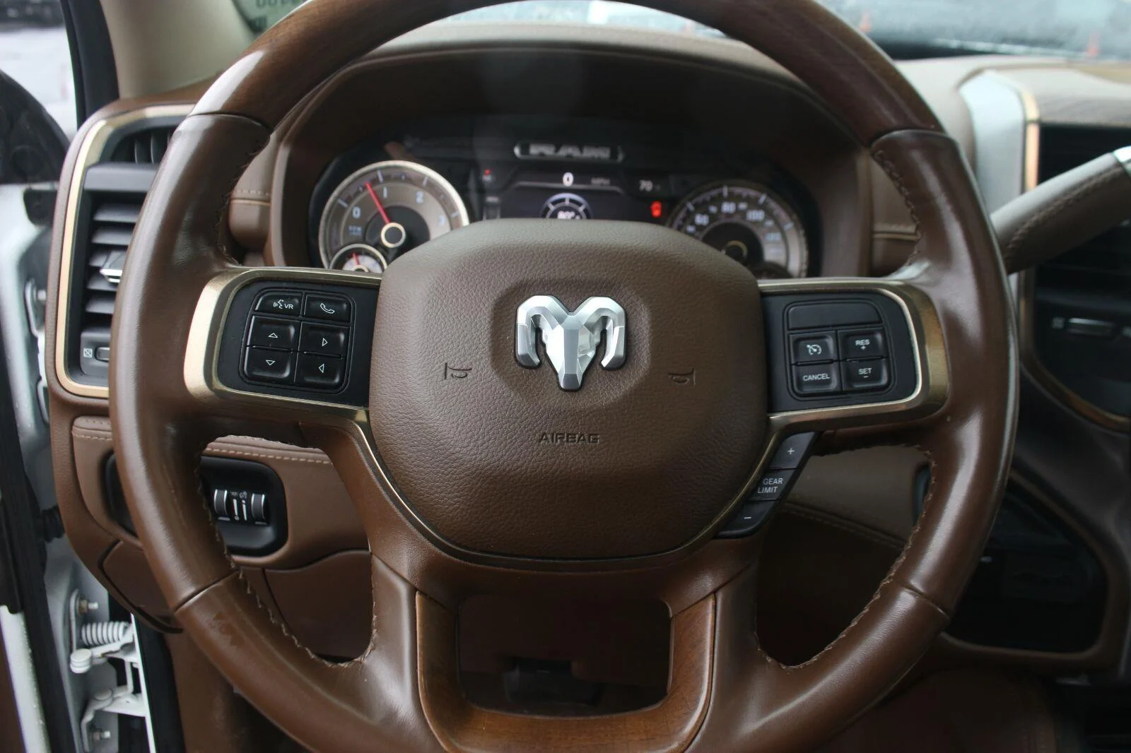 Used 2022  Ram Longhorn image 17