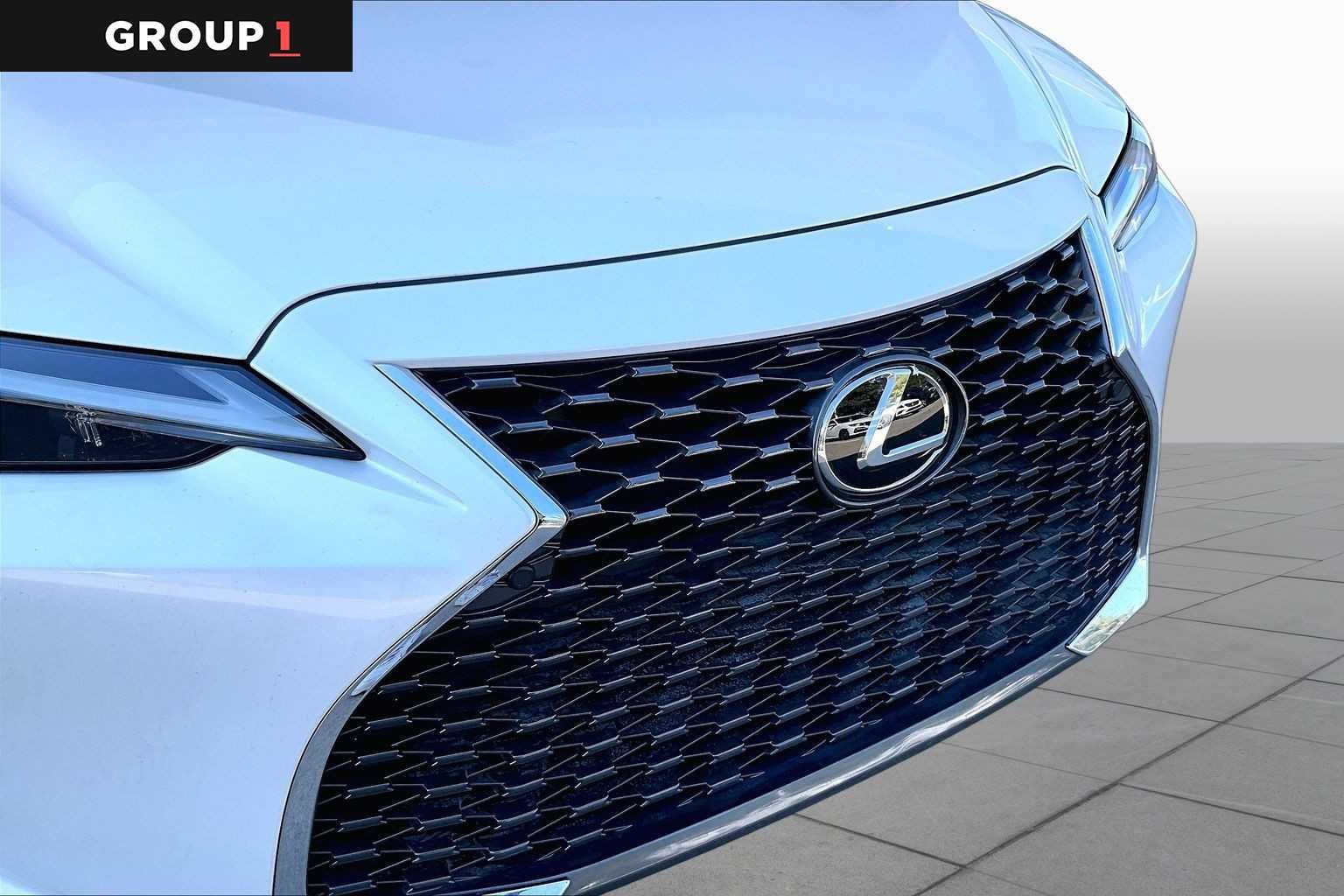 Certified Used 2024 Eminent White Pearl Lexus  image 27