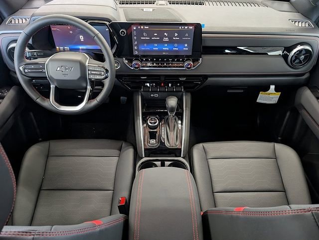 2026 Chevrolet Colorado Z71 - Photo 14