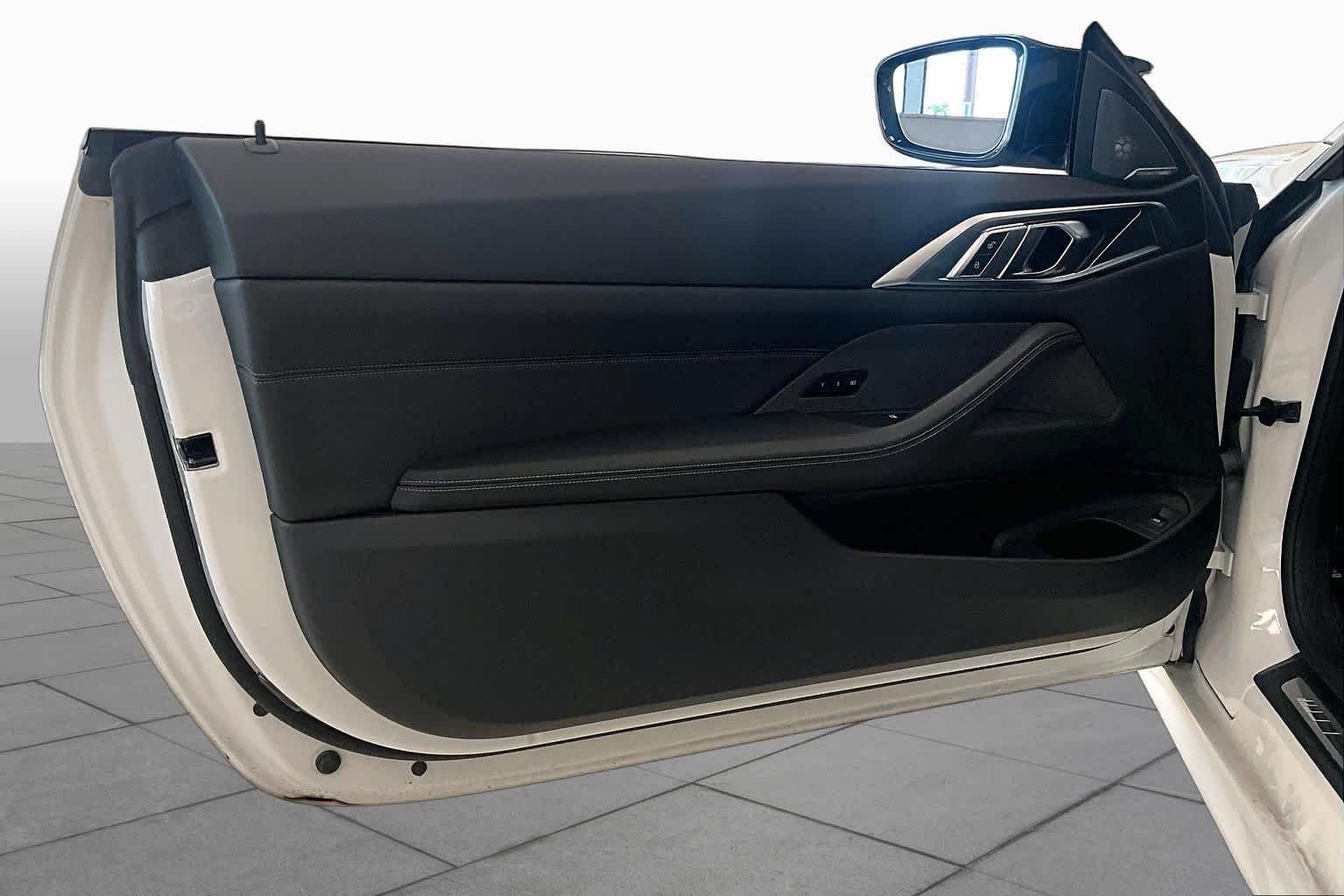 Used 2025 Mineral White Metallic BMW M440i image 19