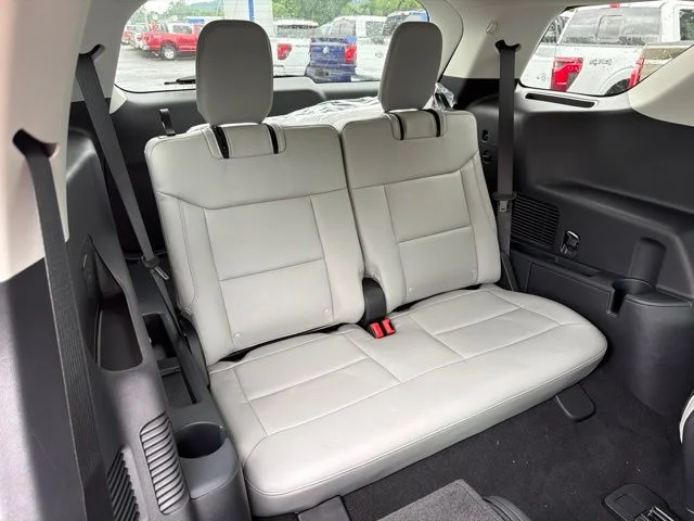 New 2026 Carbonized Gray Metallic Ford Active image 41