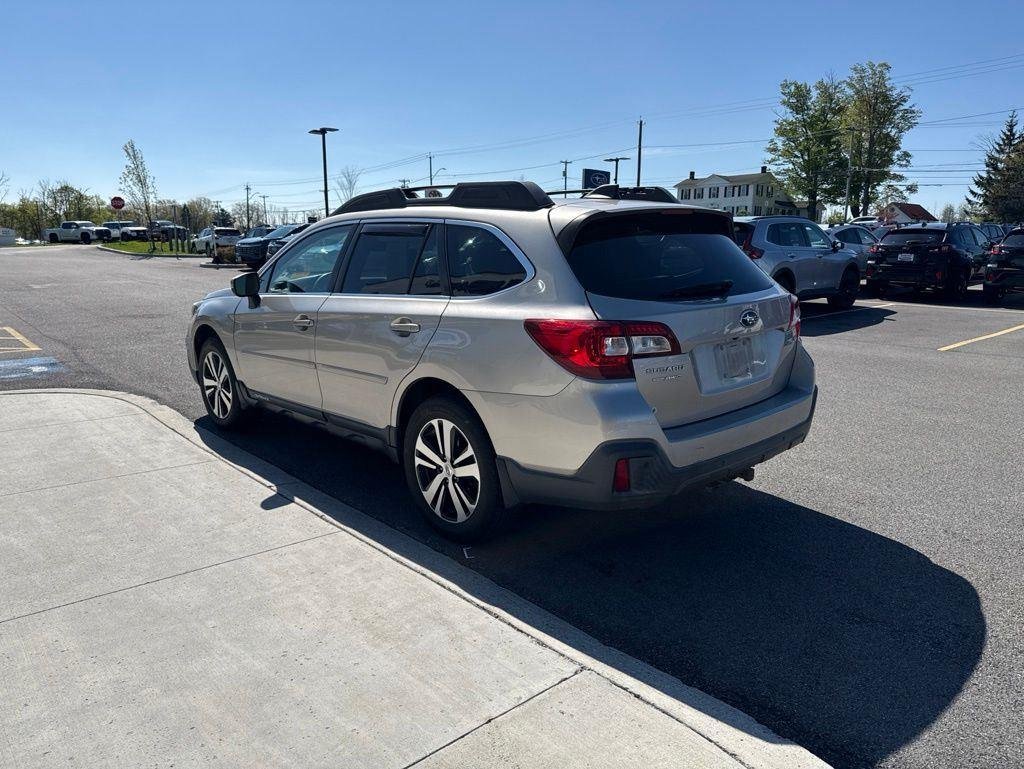 Used 2018 Tungsten Metallic Subaru 2.5i image 5