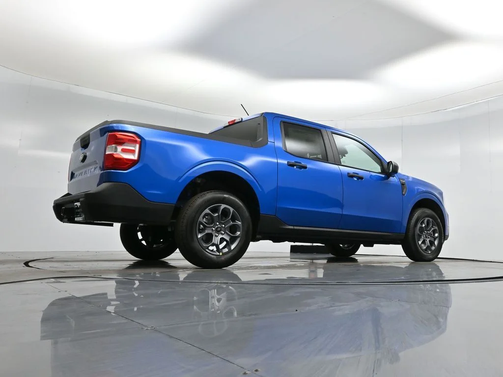 New 2026 Velocity Blue Ford XLT image 45