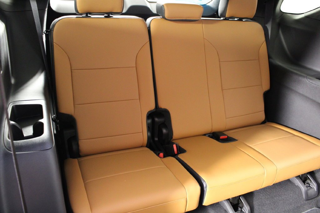 2027 Chevrolet Traverse Z71 - Photo 16