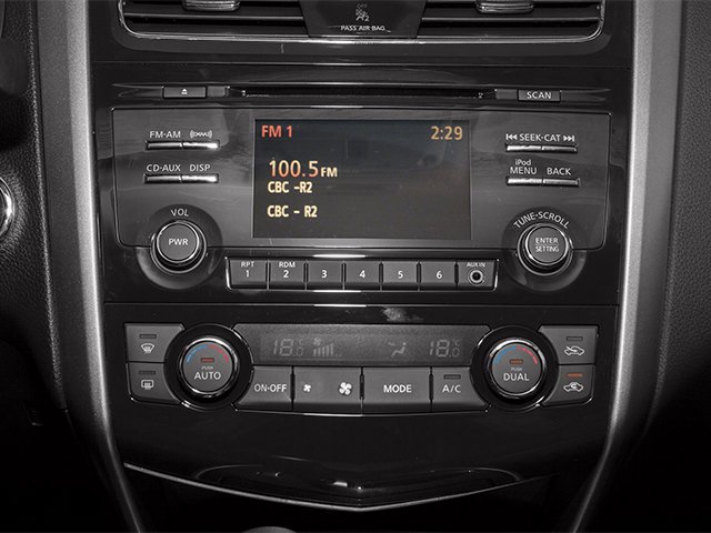 Used 2014 Saharan Stone Metallic Nissan 2.5 SL image 12