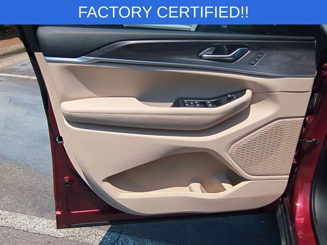 Used 2023 Red Jeep Limited image 12