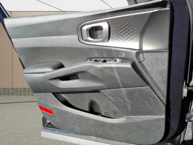 Used 2022 Blue Kia S image 24