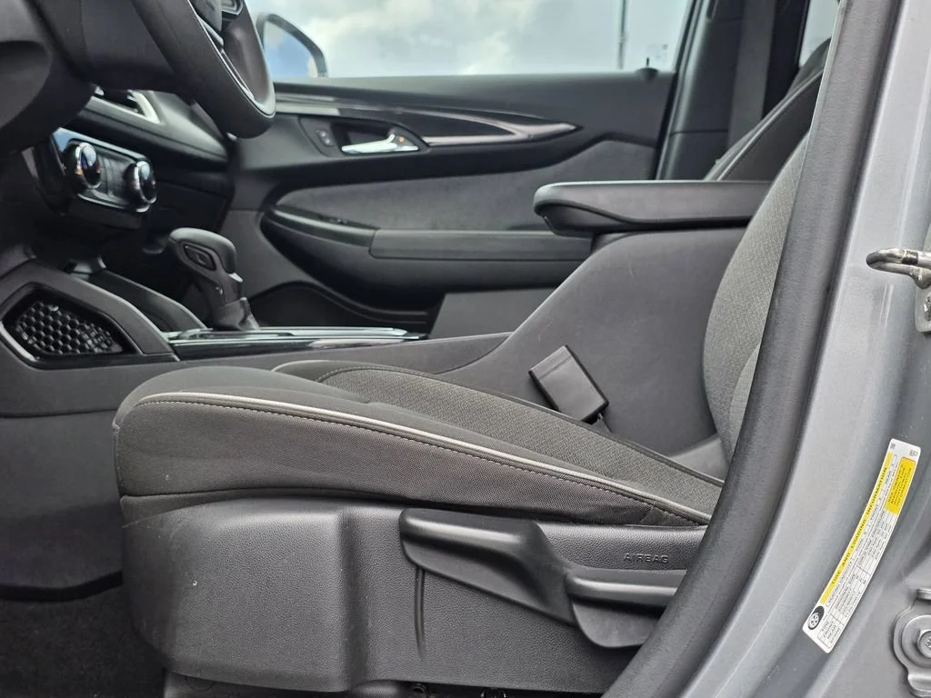 Used 2024 Sterling Gray Metallic Chevrolet LT image 21