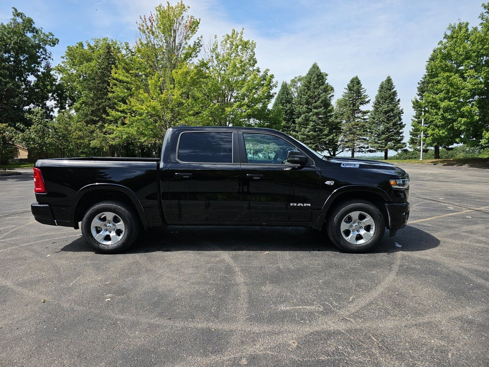 New 2026 Diamond Black Crystal Pearlcoat Ram Big Horn image 6