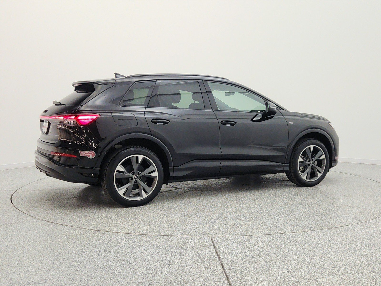 Used 2024 Mythos Black Metallic Audi Premium Plus image 5