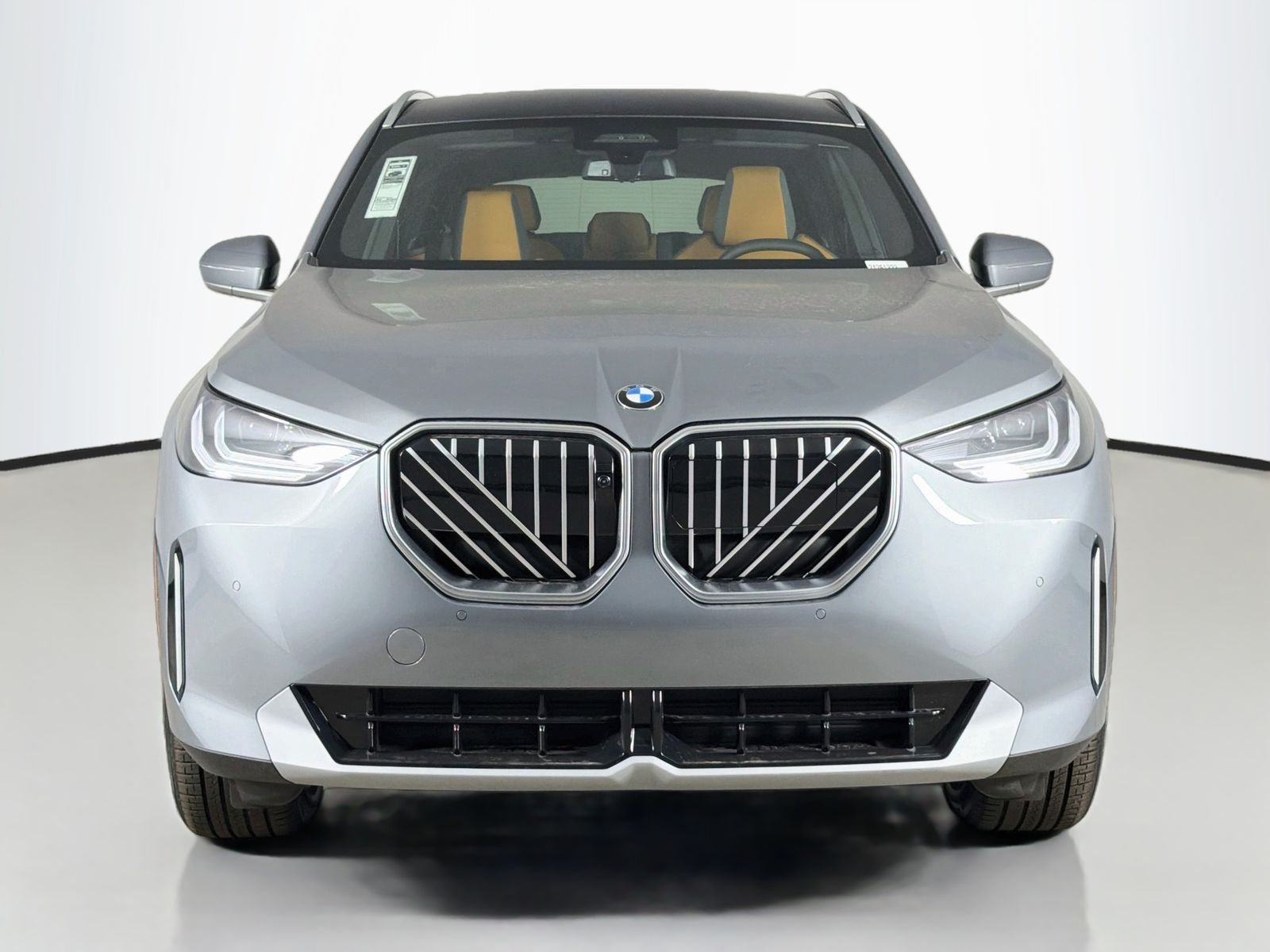 New 2026 Skyscraper Grey Metallic BMW 30 xDrive image 2