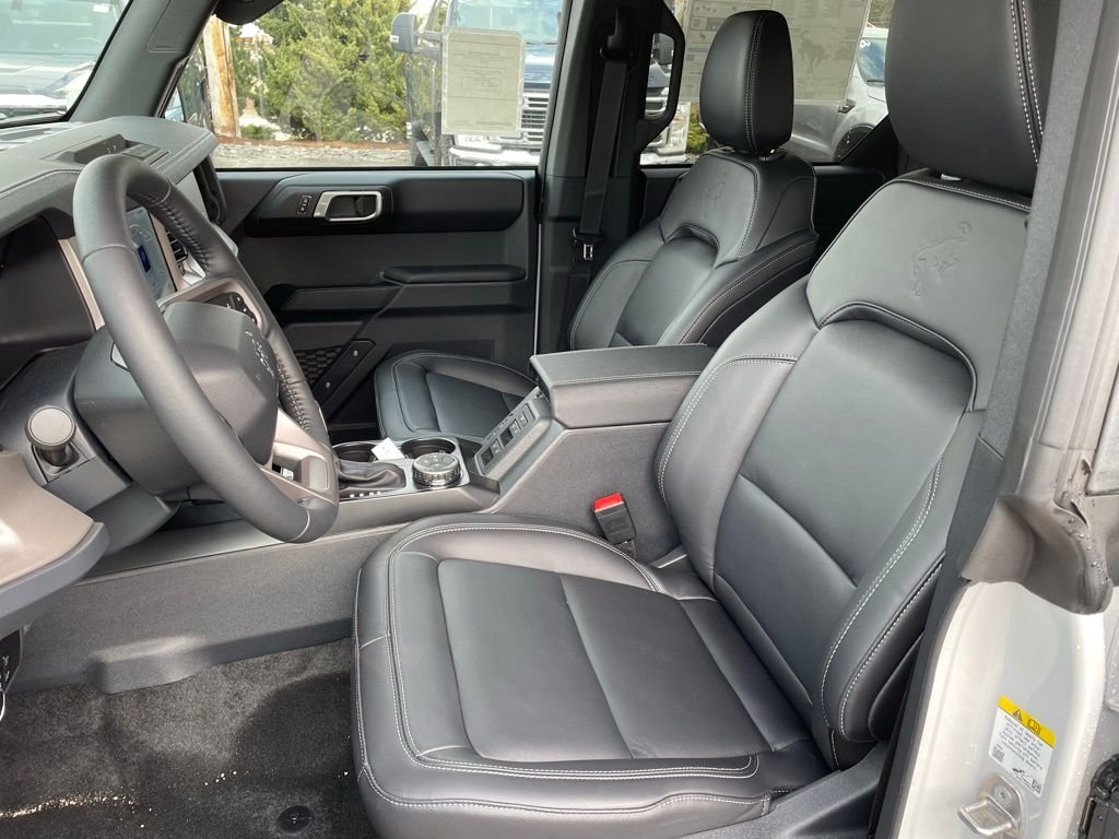 New 2026 Avalanche Gray Ford Outer Banks® image 9