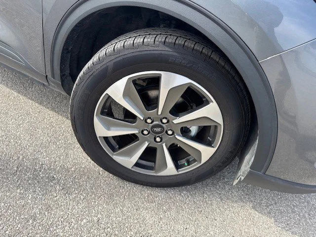 2023 Ford Escape Platinum - Photo 35