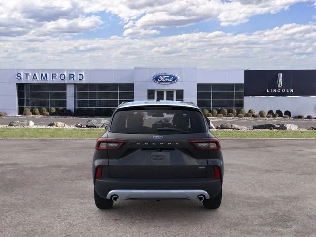 New 2025 Agate Black Metallic Ford Plug-in Hybrid image 5