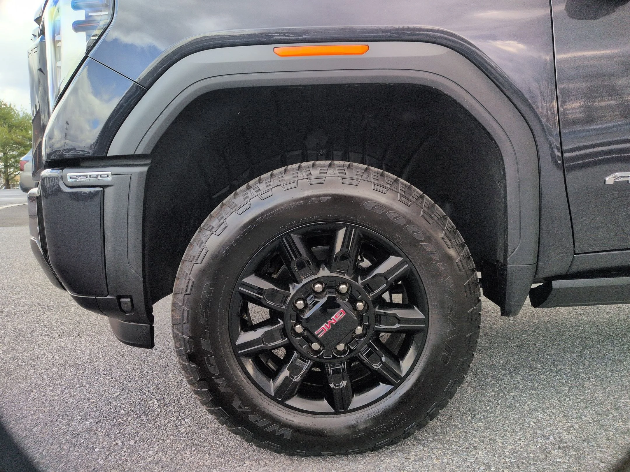 New 2026 Titanium Rush Metallic GMC AT4 image 16