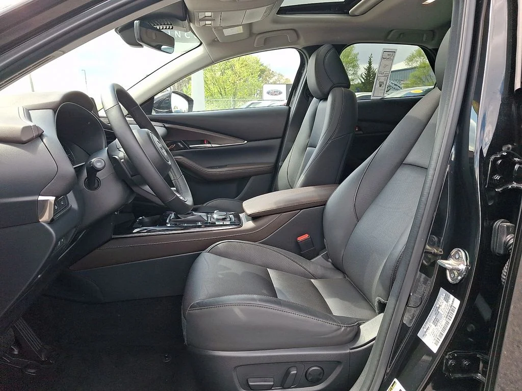 Used 2025 Black Mazda 2.5 Turbo Premium Package image 14