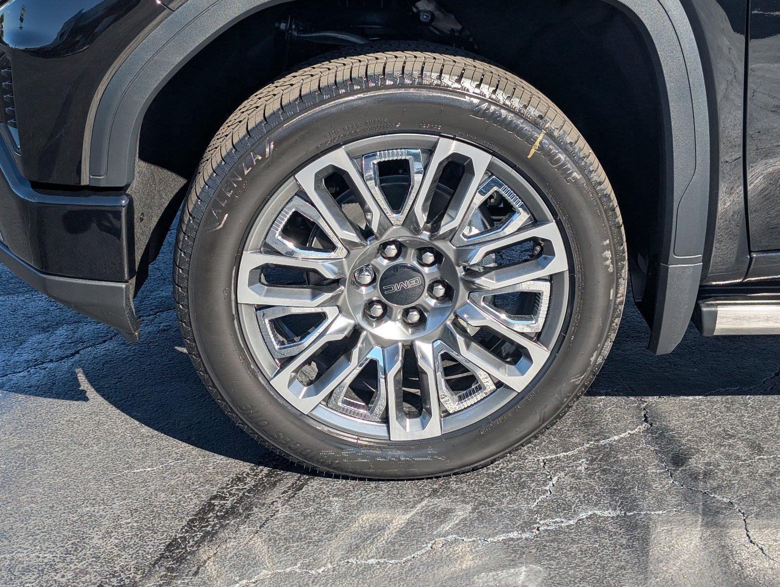 New 2026 Onyx Black GMC Denali Ultimate image 11