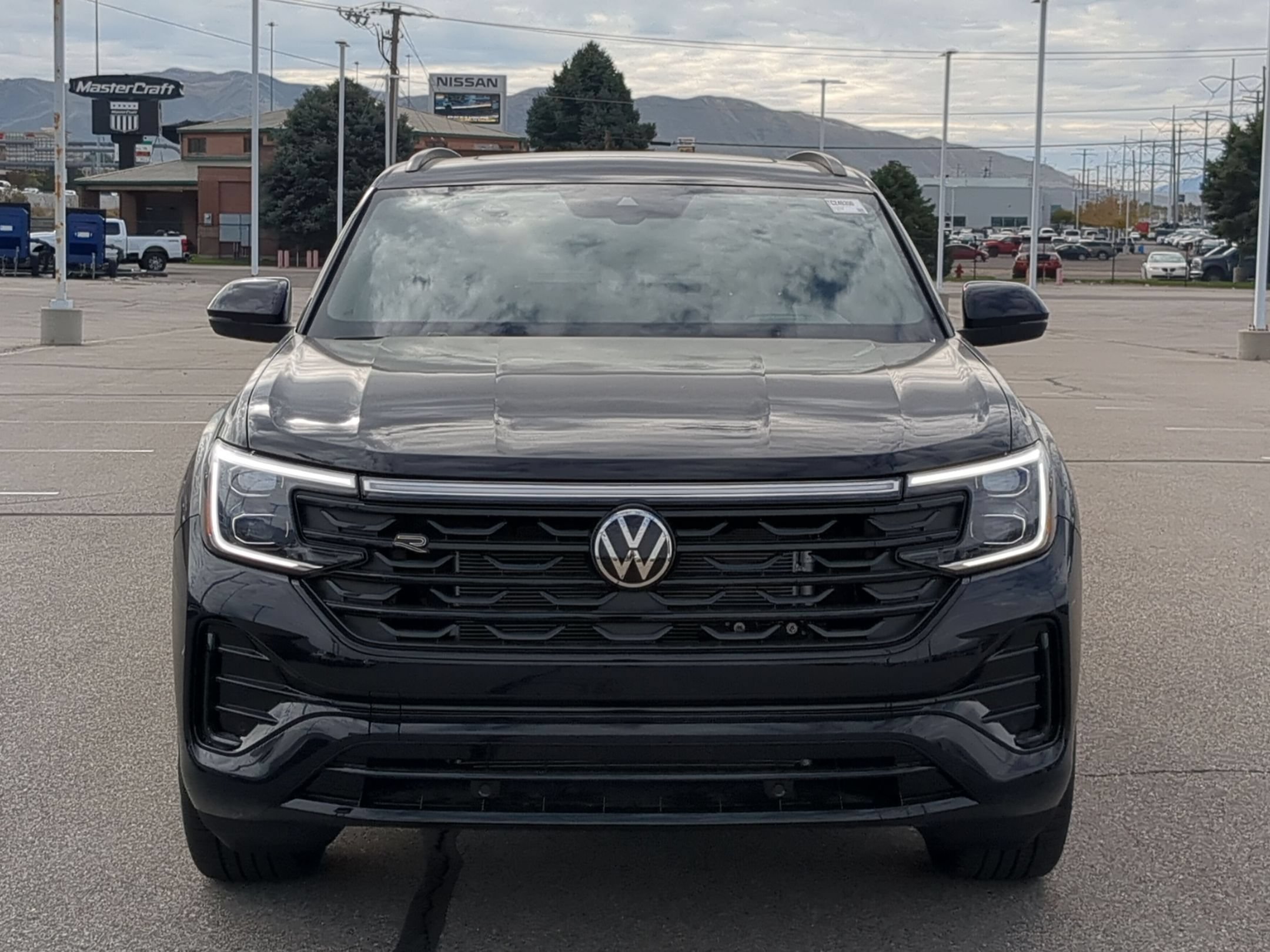New 2026 Deep Black Pearl Volkswagen 2.0T SEL R-Line Black image 9