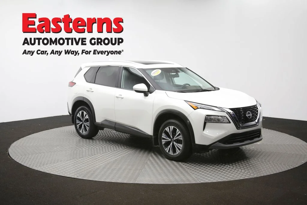 Used 2023 White Nissan SV image 49