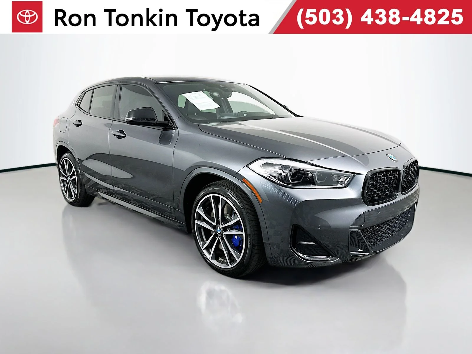 Used 2022 Mineral Grey Metallic BMW M35i image 1