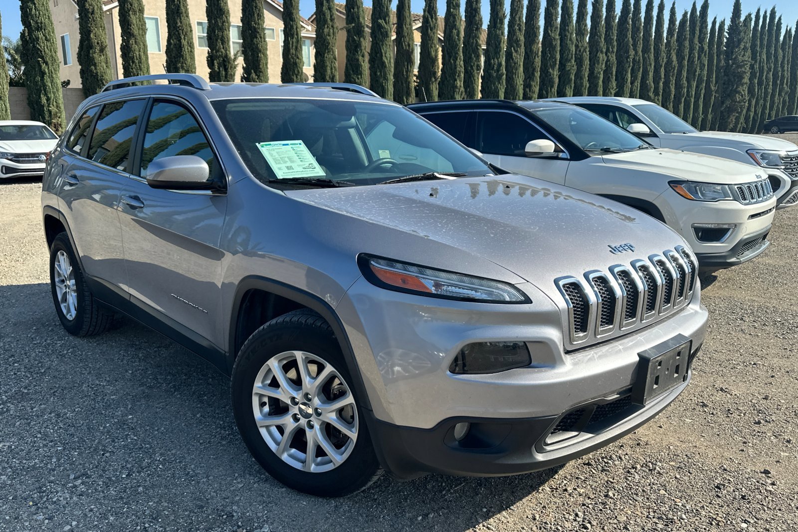 Used 2018 Jeep Cherokee Latitude with VIN 1C4PJMCX3JD532283 for sale in Modesto, CA
