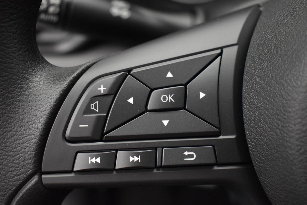 2025 Nissan Sentra S - Photo 17