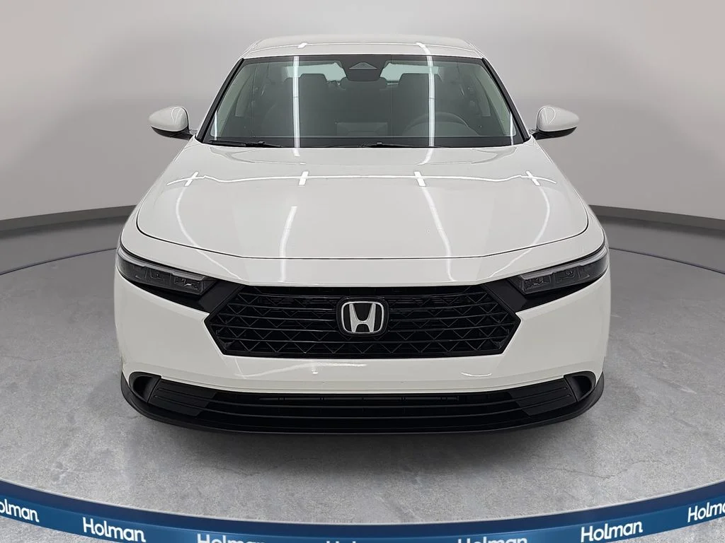 New 2026 Platinum White Pearl Honda LX image 2